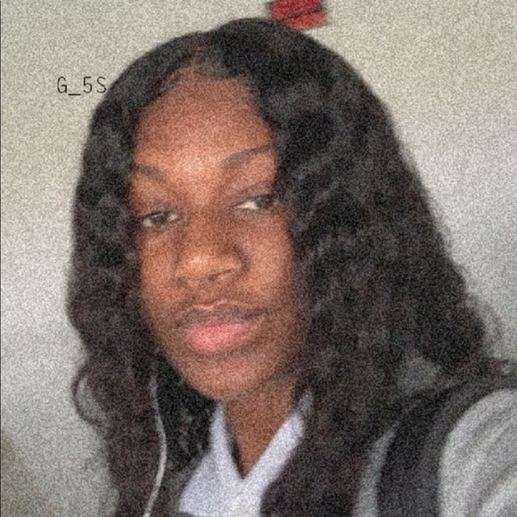 Meet your Posher, Chrissy - Picture 1 of 1